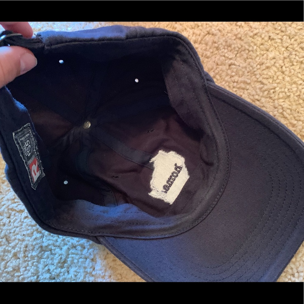 Hat - Picture 4 of 4